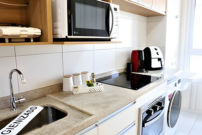 Apartamento 1604, 1/4, sala, TV, cozinha completa