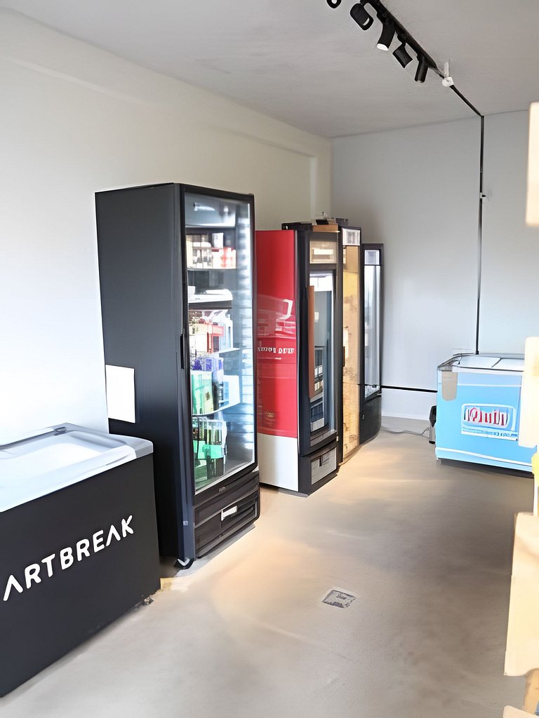 Apartamento 1604, 1/4, sala, TV, cozinha completa