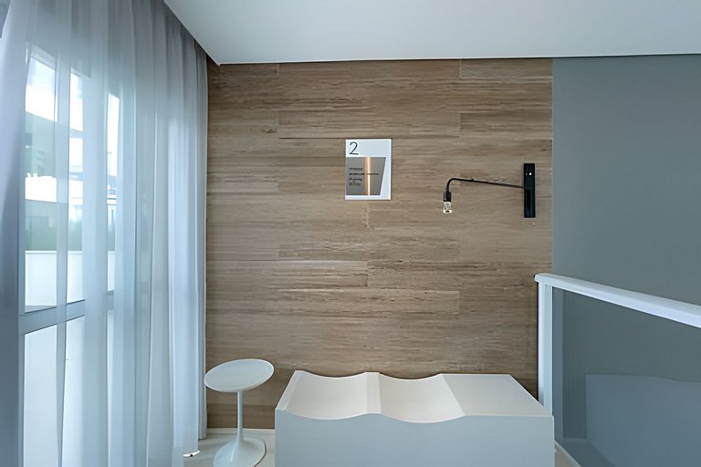 Apto 1/4 com Wi-Fi, TV, piscina e garagem | 1903