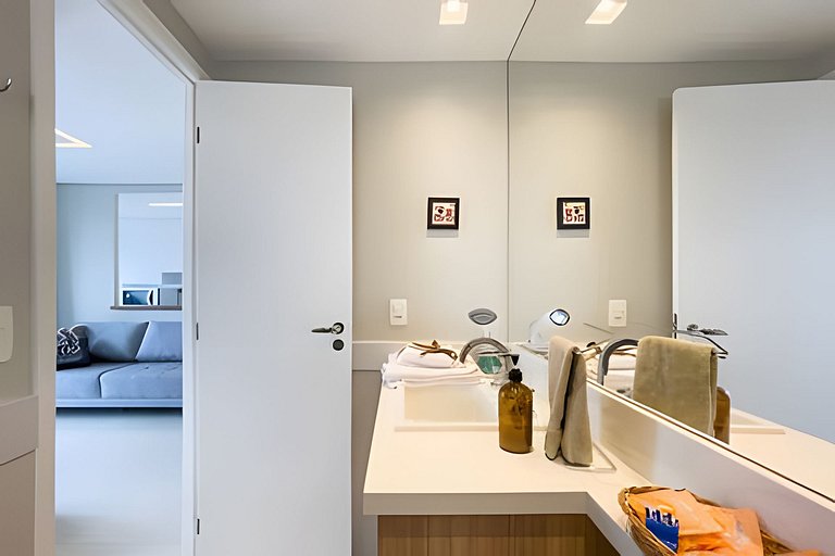 Apto 1/4 com Wi-Fi, TV, piscina e garagem | 1903