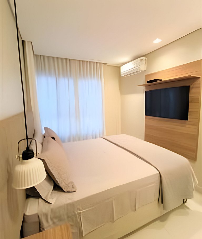 Apto 1/4 com Wi-Fi, TV, piscina e garagem | 1903