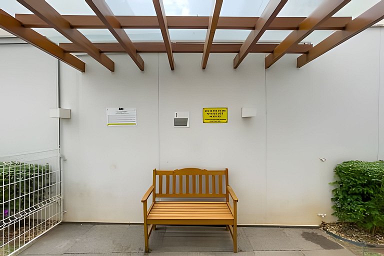 Apto 1/4 com Wi-Fi, TV, piscina e garagem | 1903