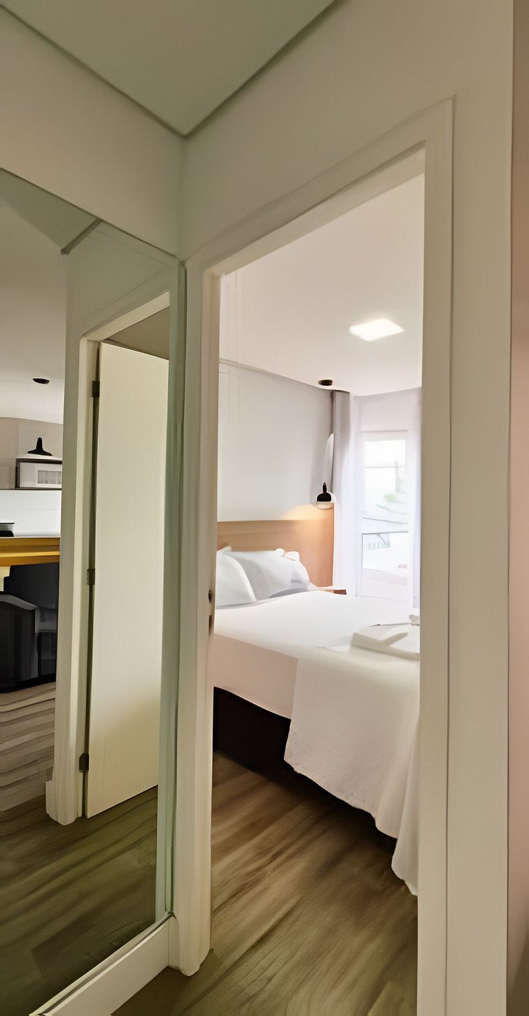 Apto 1/4 com Wi-Fi, TV, piscina e garagem | 407