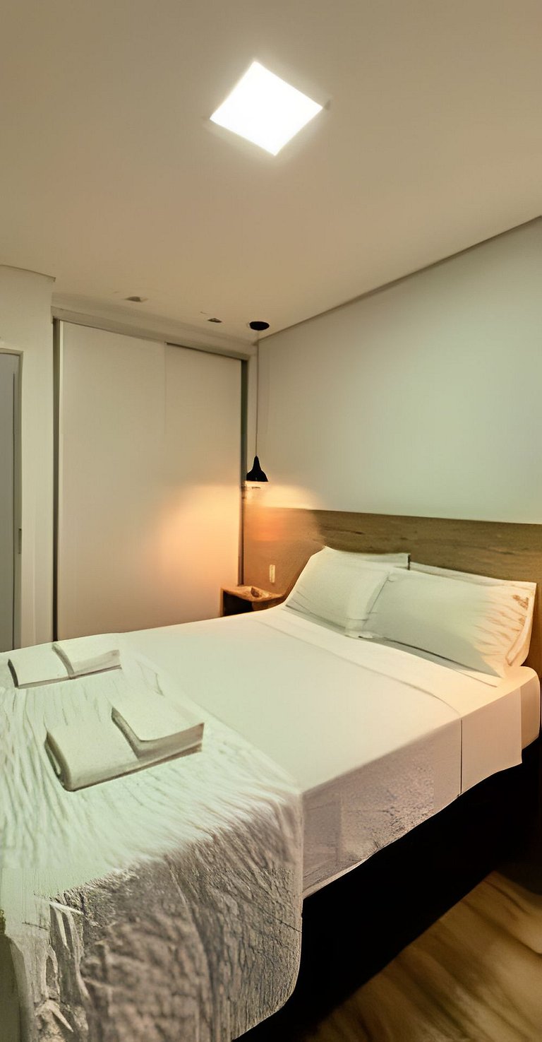 Apto 1/4 com Wi-Fi, TV, piscina e garagem | 407