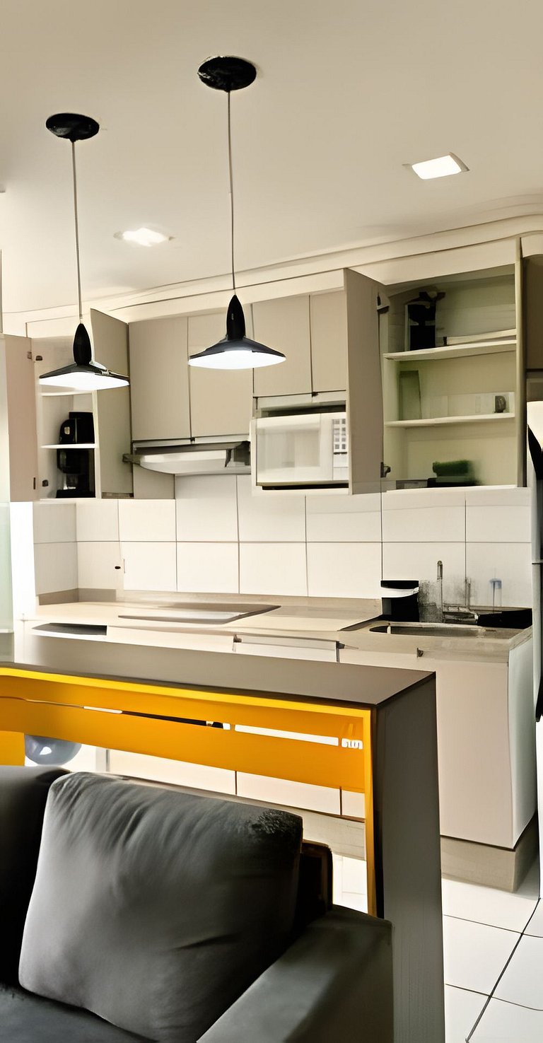 Apto 1/4 com Wi-Fi, TV, piscina e garagem | 407