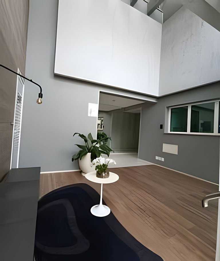 Apto 1/4 com Wi-Fi, TV, piscina e garagem | 407