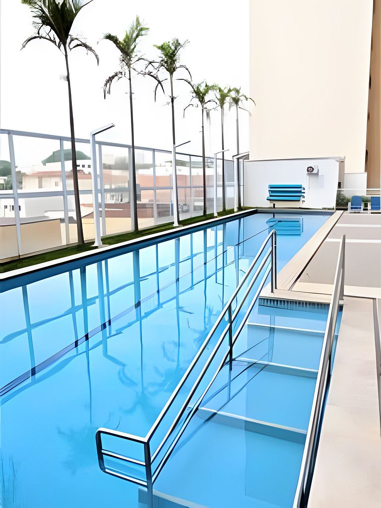 Apto 1/4 com Wi-Fi, TV, piscina e garagem | 407