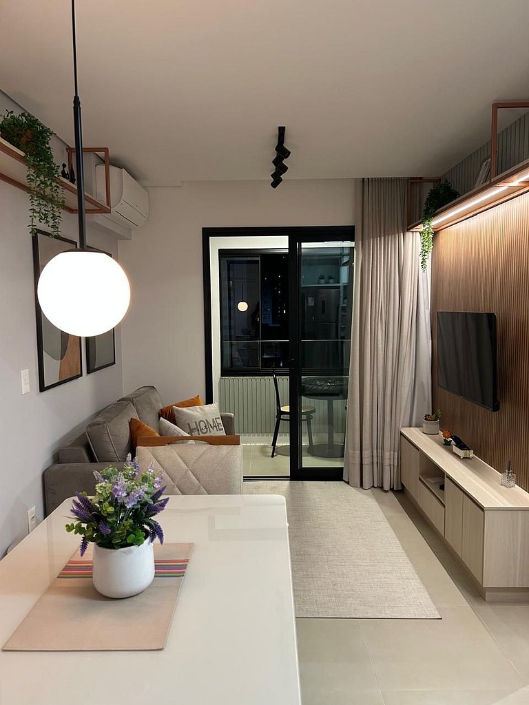 Sirius Sky 807 | Luxo nas Alturas | Adega + Wi-Fi